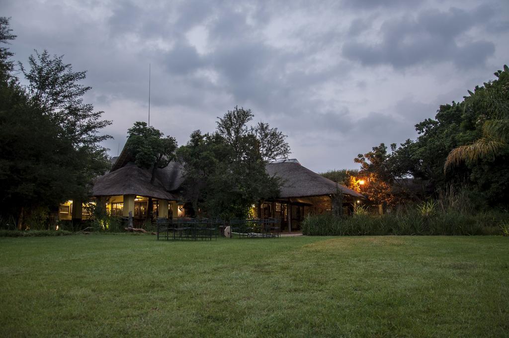 Kedar Heritage Lodge, Conference Centre & Spa Phokeng Exterior foto