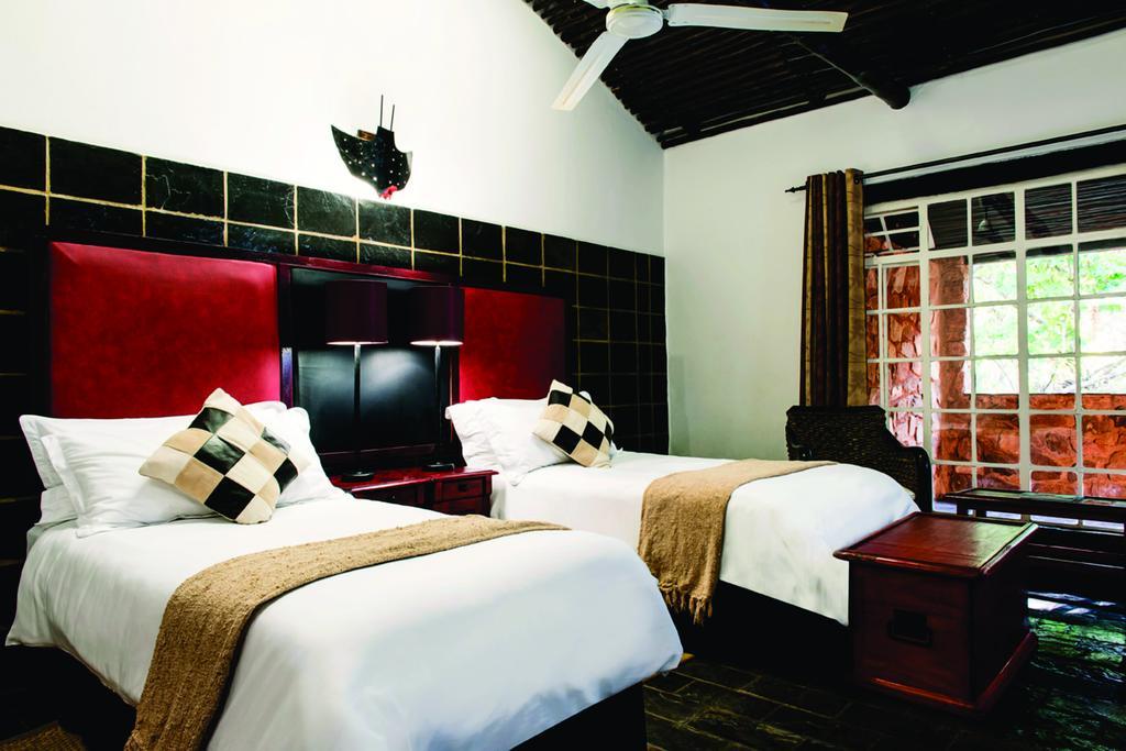 Kedar Heritage Lodge, Conference Centre & Spa Phokeng Exterior foto